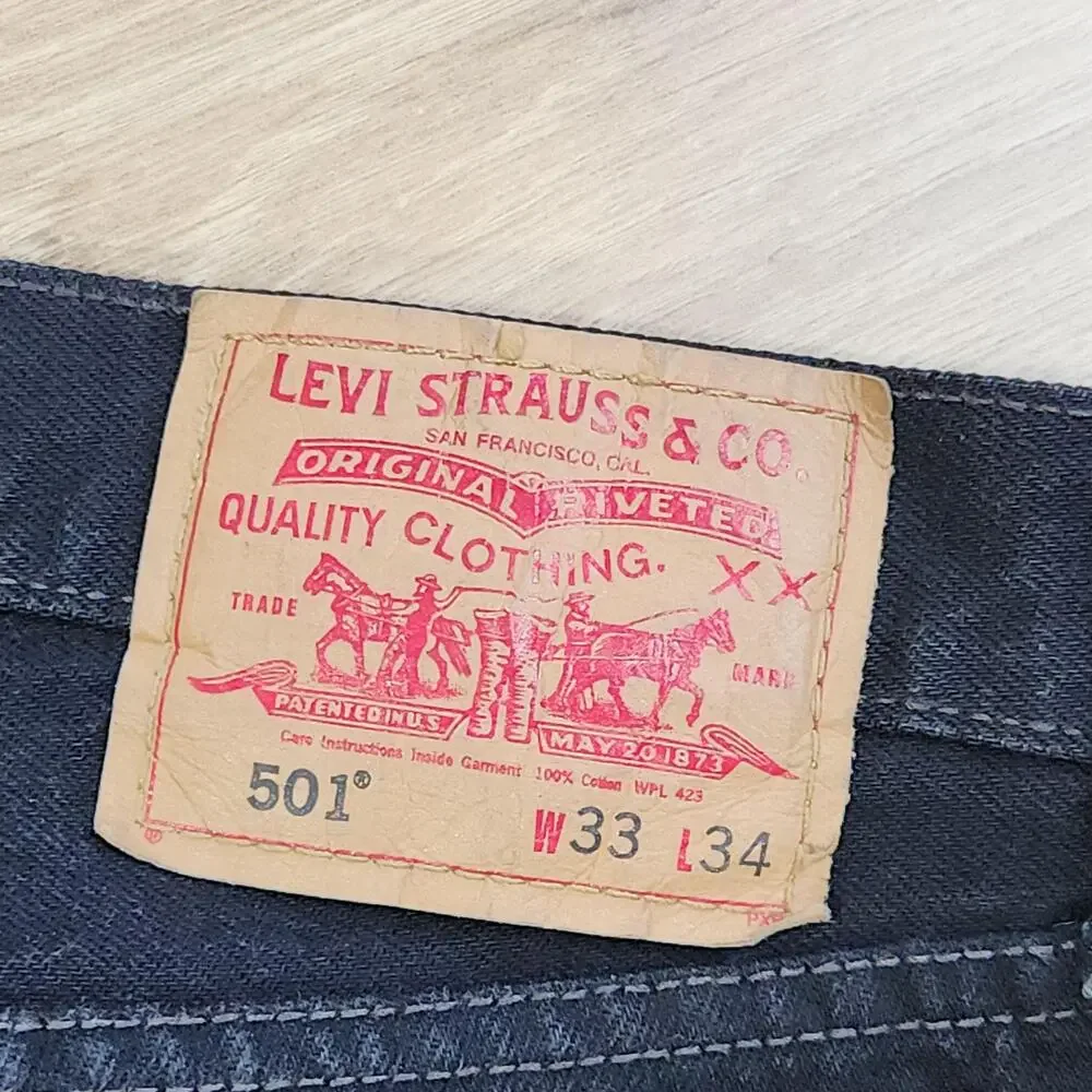 Vintage Y2K Levis 501 Jeans Mens 33x34 Black Button Fly Straight Denim Casual